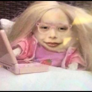 Meet your Posher, Adriana